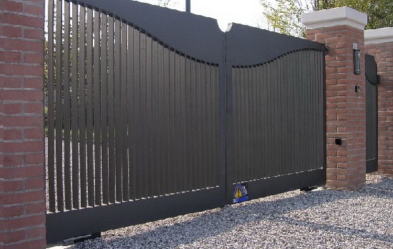 Купить новые ворота Абакан откатные в Апатитах по цене от 84609 руб